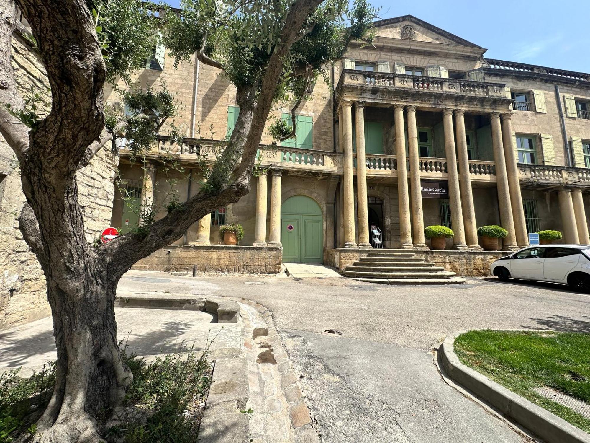 Le Grand Castille Uzès Esterno foto
